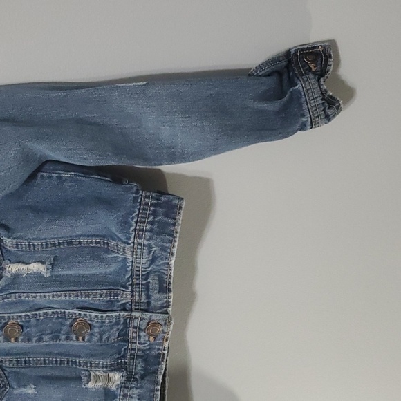 RUE21 jacket womens size small demin ripped torn destroyed holes shop jacket - Picture 3 of 10